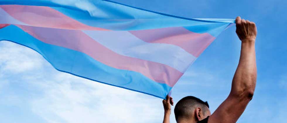 California se convierte en el primer estado en reconocer el ‘Mes de la Historia Transgénero’