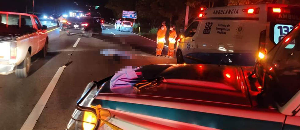 Persona muere sobre la autopista Comalapa tras ser arrollada