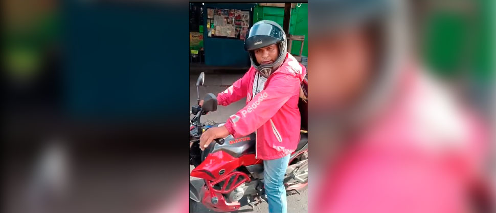 Motociclista con problemas de alcoholismo se le atraviesa a ambulancia en Soyapango