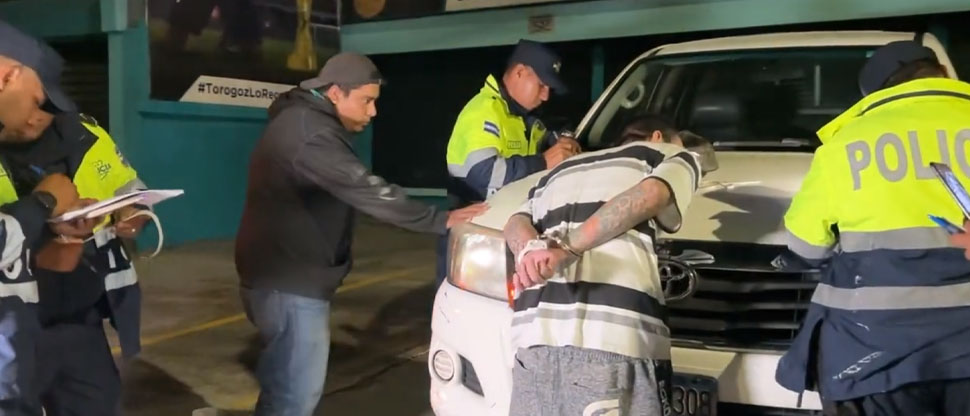 Sacan de las calles a 11 automovilistas que manejaban bajo los efectos del alcohol
