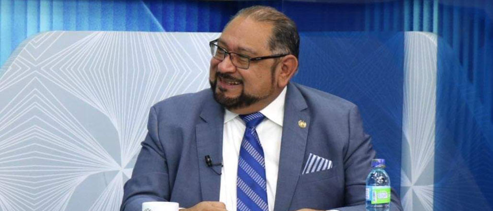 Candidato de ARENA: Haber regalado cumas me enardece y me enorgullece