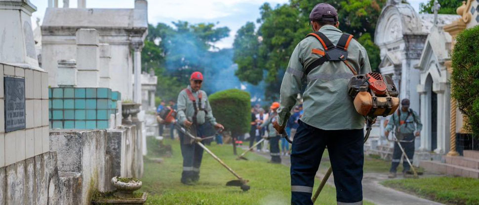 Todo listo para conmemorar el Día de los Fieles Difuntos en cementerios municipales de San Salvador
