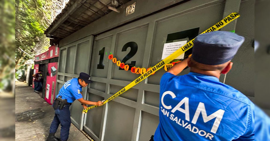 Clausuran club para adultos en colonia Escalón; no contaba con los permisos para funcionar