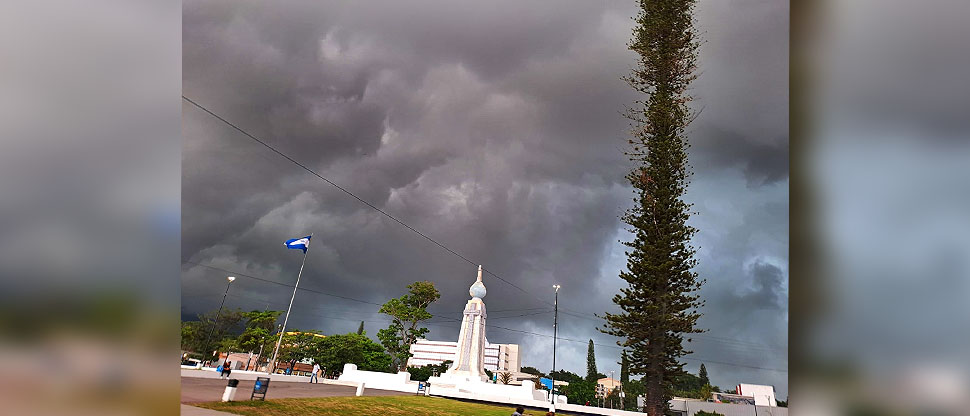 Alerta Naranja para la costa y área Metropolitana de San Salvador por depresión Tropical 19-E