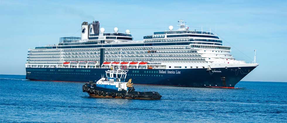 Llega otro crucero de lujo con más de 3,000 turistas de todo el mundo