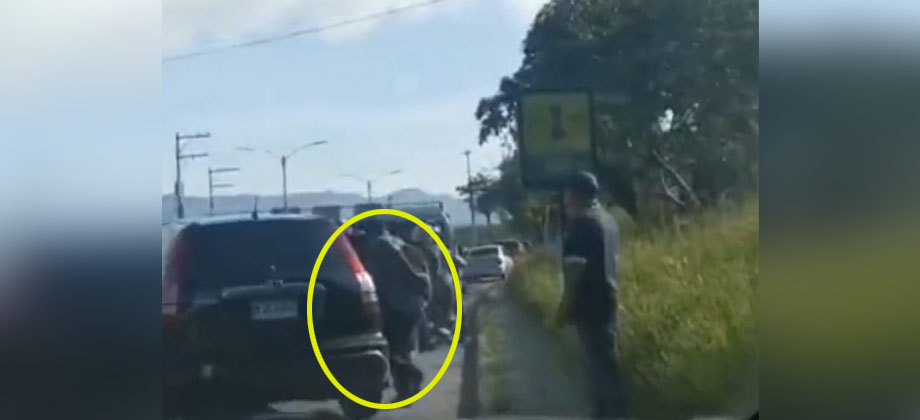 Sujetos aprovechan tráfico para robar a conductores en Honduras