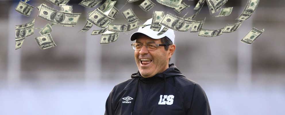 FESFUT pagaba jugoso salario a Hugo Pérez de $360,000 al año