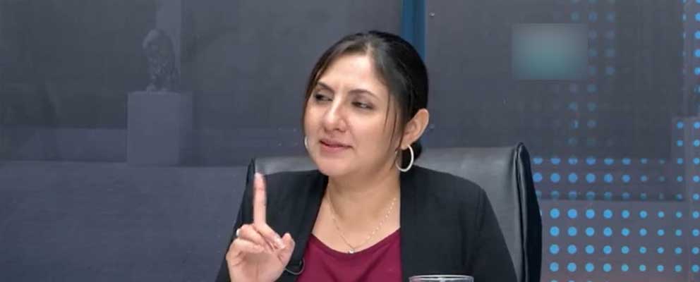 Dirigente del FMLN critica realización de Miss Universo en el país