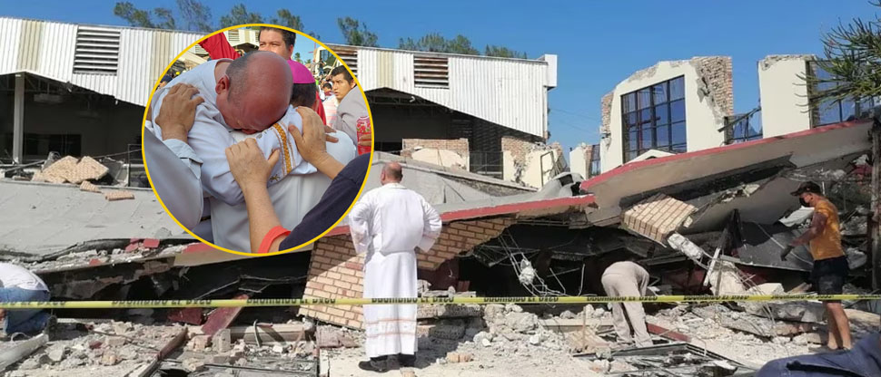Sacerdote rompe en llanto tras colapso de su iglesia que dejó varios muertos en México