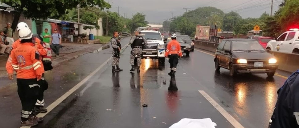 Mujer muere atropellada por motociclista en carretera de San Juan Opico a Quezaltepeque