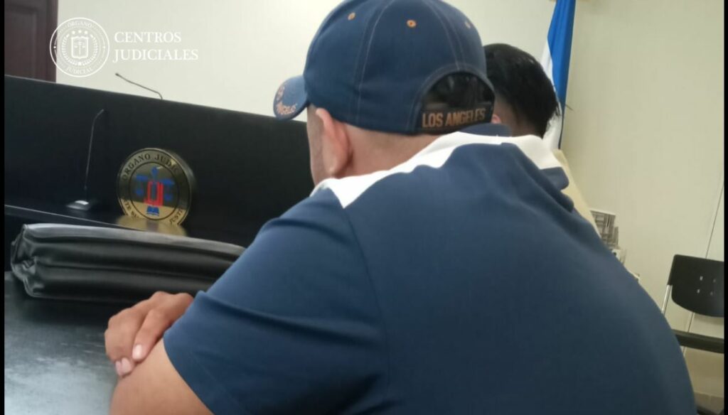 Conductor responde económicamente a madre e hijo que atropelló en Soyapango