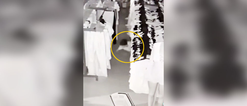 En horas nocturnas, cámara capta supuesta actividad paranormal en una tienda