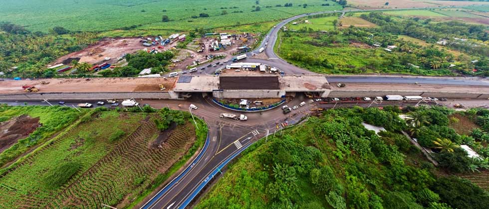 Paso a desnivel de Sacacoyo presenta un avance del 90 %