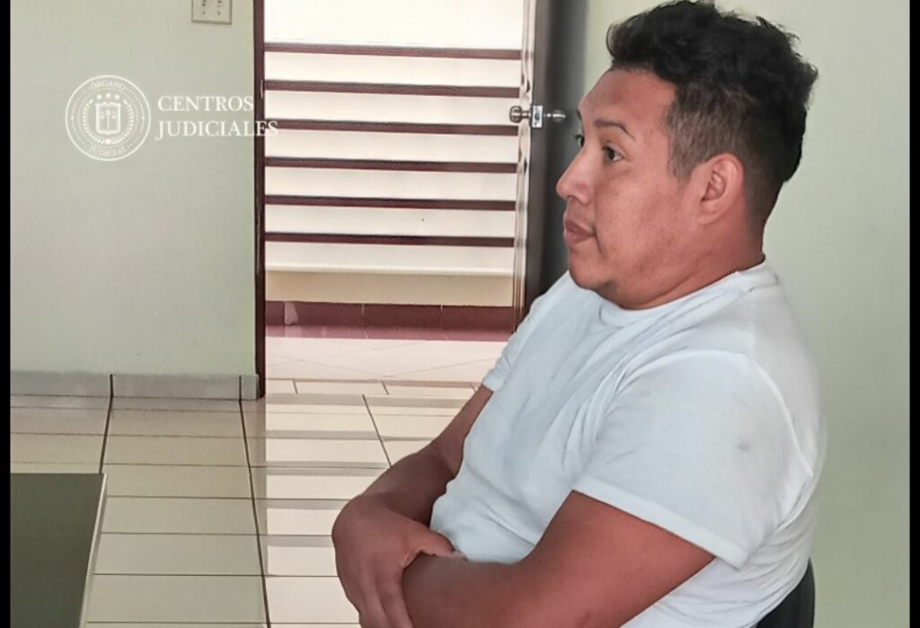 Microbusero es procesado por dañar vehículo y amenazar al dueño