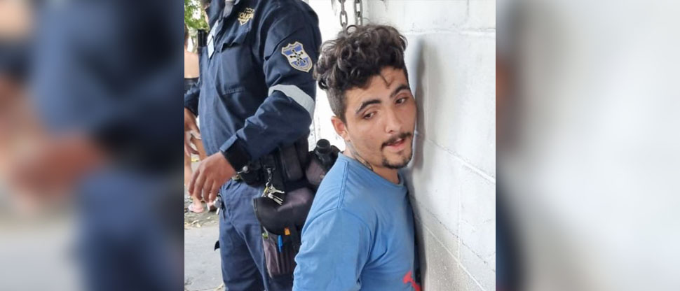Capturan a vendedor informal que acuchilló a otro comerciante en San Salvador
