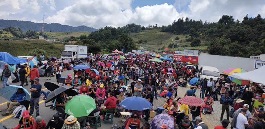 Bloqueos en Guatemala afectan el comercio regional