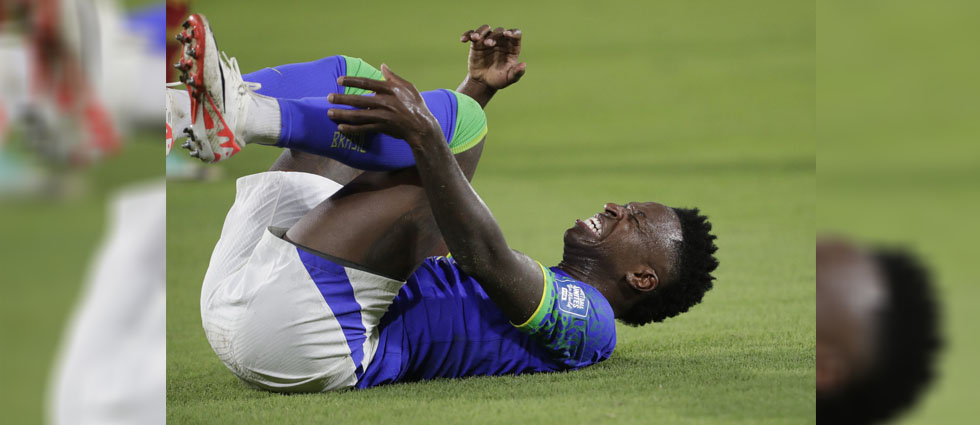 Vinicius se rompe con Brasil: sufre una rotura en el bíceps femoral