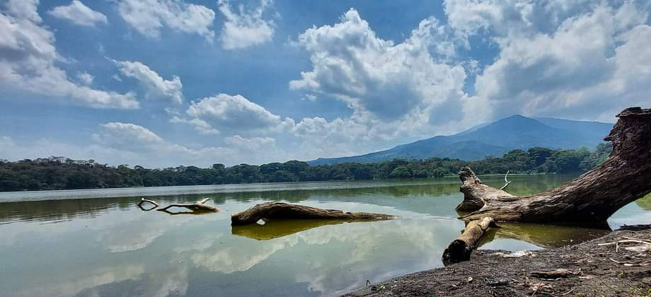Encuentran cuerpo sin vida de mujer en Laguna de Chanmico