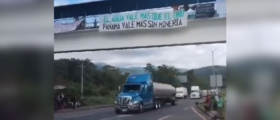 Abren corredor humanitario y permiten salida de camioneros salvadoreños varados en Panamá