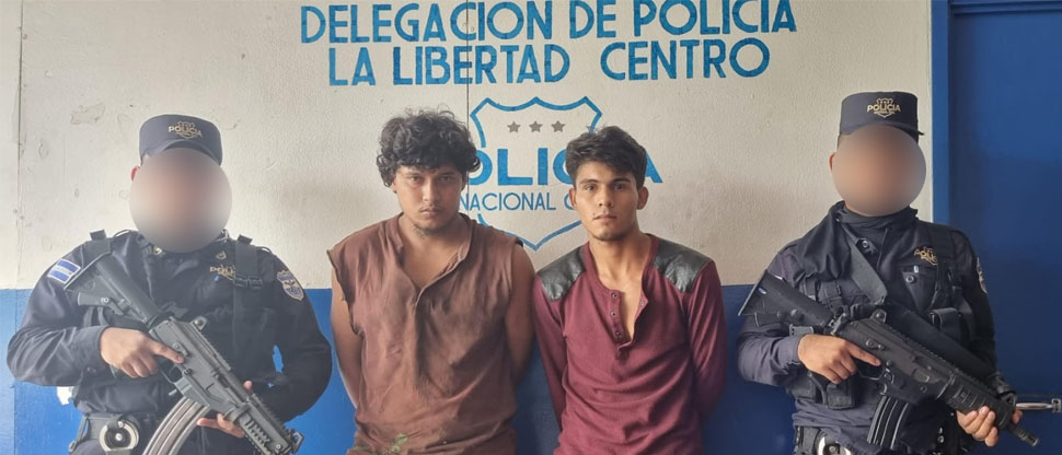 Capturan a terroristas armados que se escondían en campamento clandestino  