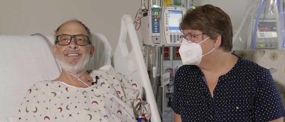 Muere hombre que recibió trasplante de corazón de cerdo