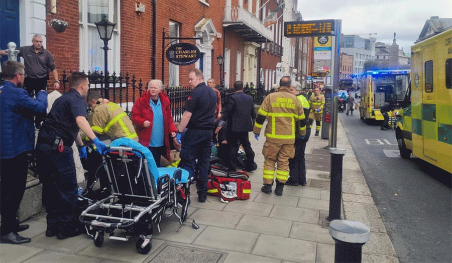 Hombre armado con un cuchillo hiere a cinco personas, tres de ellas niños, en Dublín