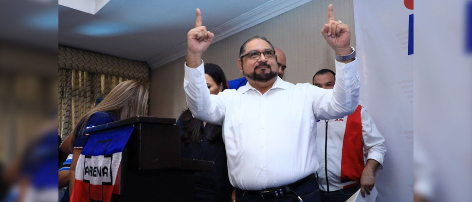 Joel Sánchez afirma que participa porque en El Salvador sí hay democracia