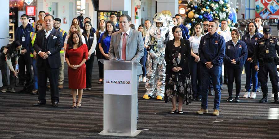 Autoridades lanzan Plan Fin de Año 2023 en el Aeropuerto Internacional de El Salvador