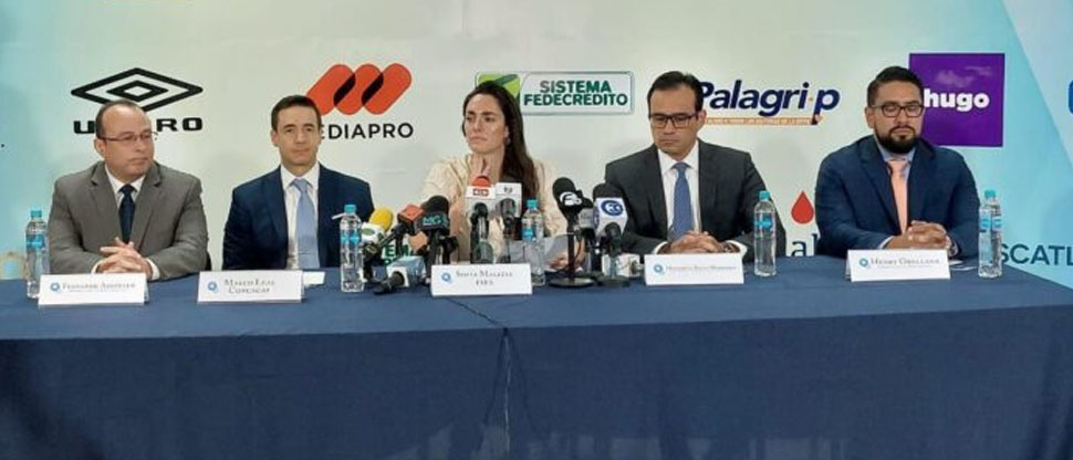 Afición exige la renuncia de la Comisión Regularizadora de la FESFUT
