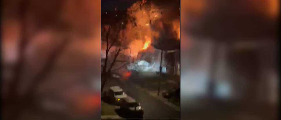 Casa explota en Estados Unidos cuando policías iban a ejecutar un registro