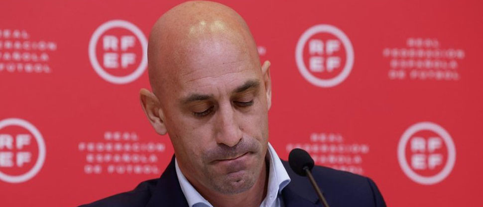 FIFA confirma la inhabilitación de Rubiales