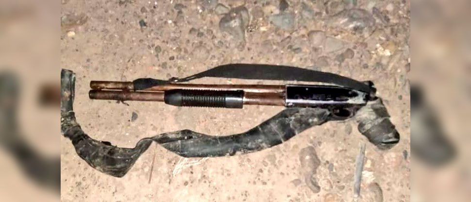 Delincuentes abandonan escopeta y huyen por temor a ser capturados en San Vicente