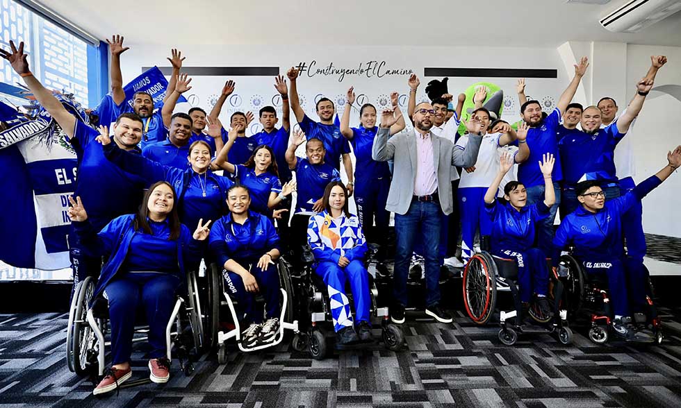 INDES premió a atletas medallistas en Juegos Panamericanos y Parapanamericanos