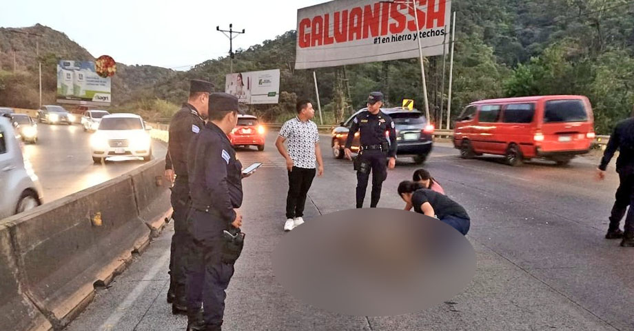 Motociclista resulta gravemente lesionado tras chocar con separadores en Los Chorros