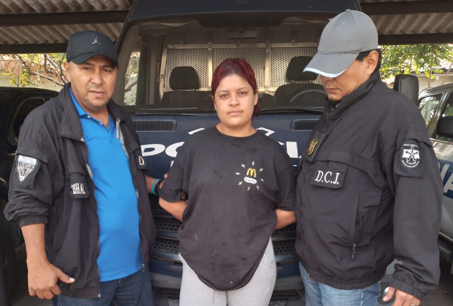 Detienen a colaboradora de la MS-13 por extorsión
