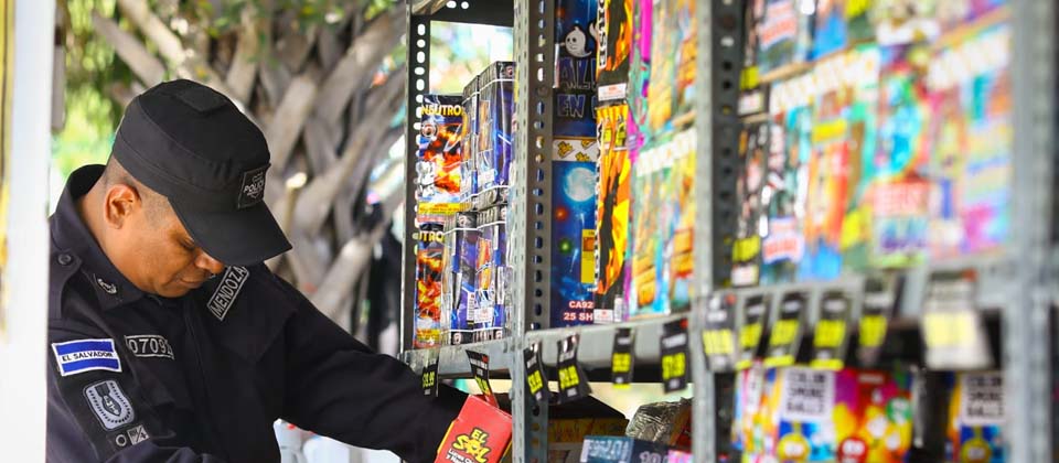 PNC informa sobre abundante decomiso de pirotécnicos en distintos puntos del país