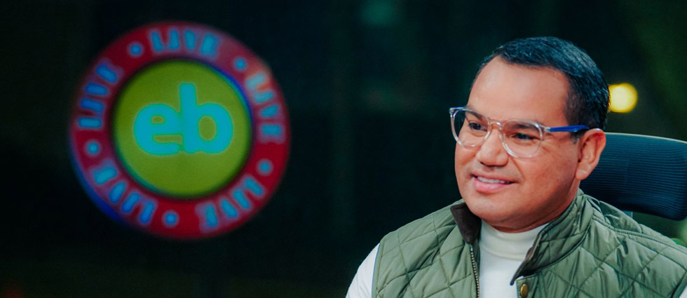 “Muchos salvadoreños fueron expulsados en su momento gracias al FMLN, ARENA y las pandillas”, diputado de Nuevas Ideas