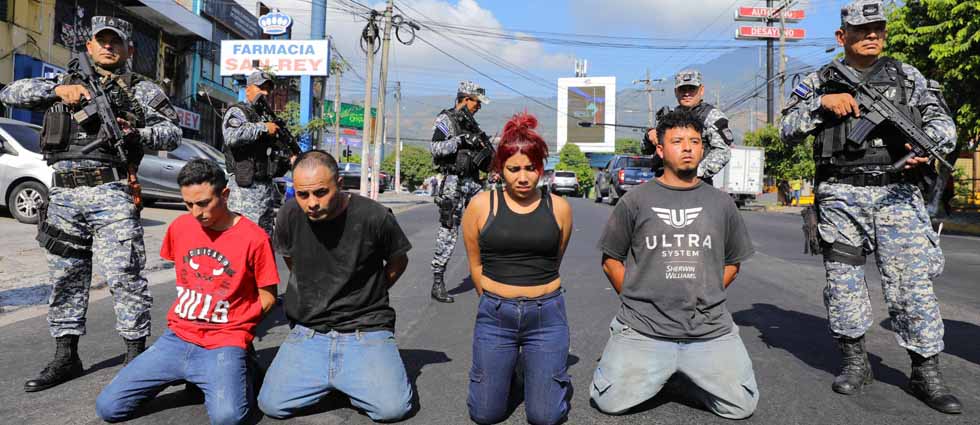Caen tras denuncia en redes sociales ladrones que operaban en la 75 avenida Norte