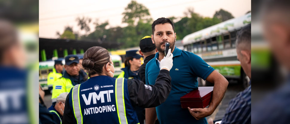 Realizan controles antidoping en terminales de autobuses del país