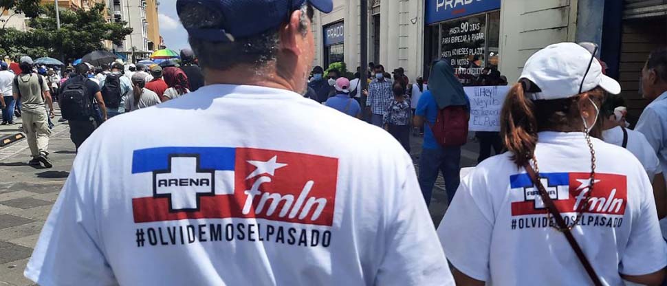 Según encuesta de la UCA, los salvadoreños ya no quieren votar por ARENA y el FMLN