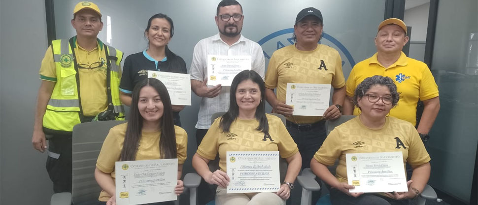 Personal del Alianza FC se capacita para dar primeros auxilios