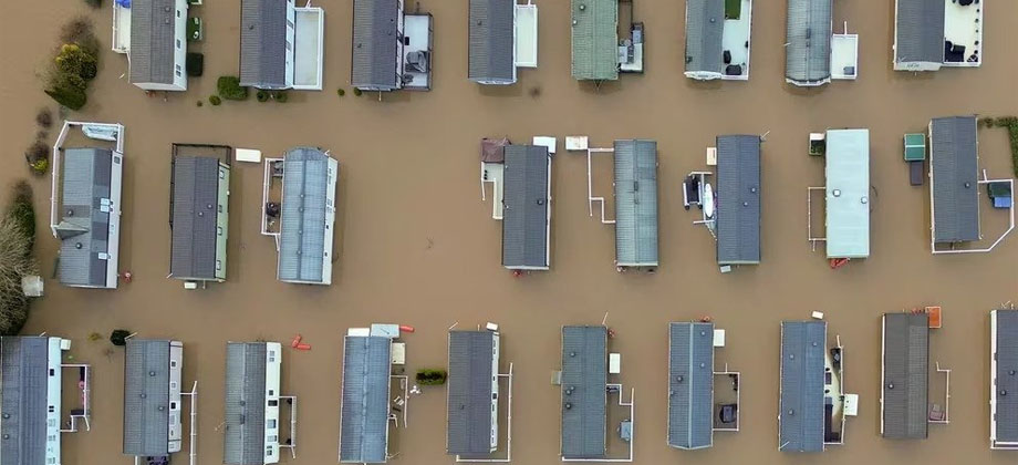 Tres fallecidos por paso de tormenta Henk en Europa