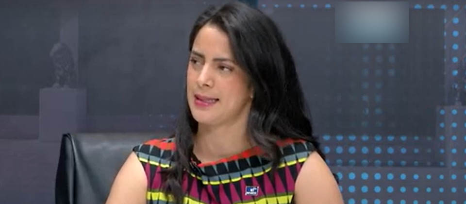 Claudia Ortiz está triste porque no puede liberar a los pandilleros