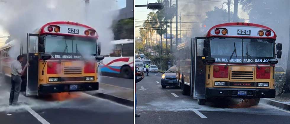Reportan conato de incendio en autobús sobre alameda Manuel Enrique Araujo