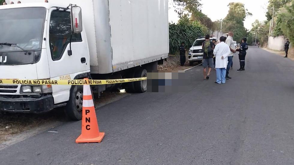 Fallece motociclista en Santa Cruz Michapa, Cuscatlán