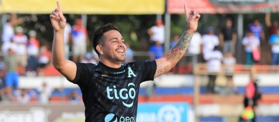 Fito Zelaya está lesionado