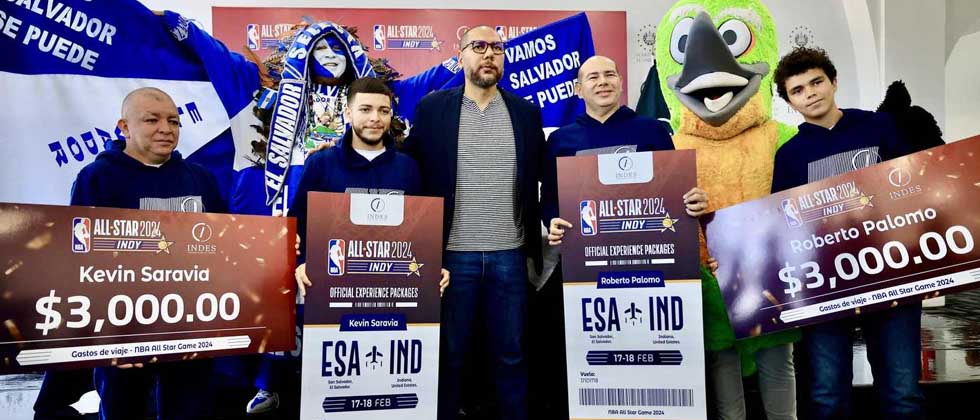 INDES entrega dos paquetes dobles a ganadores del sorteo para el NBA All-Star 2024