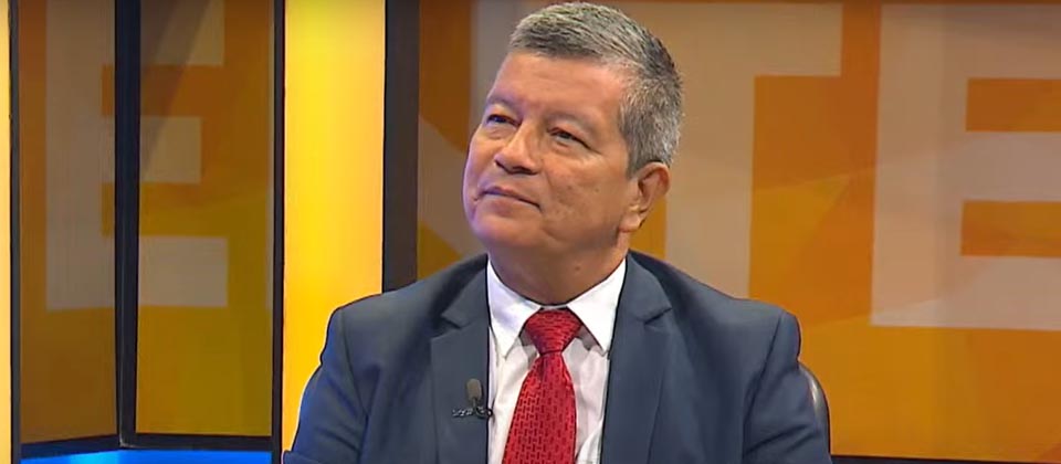 Chino Flores asegura que las elecciones serán el sábado