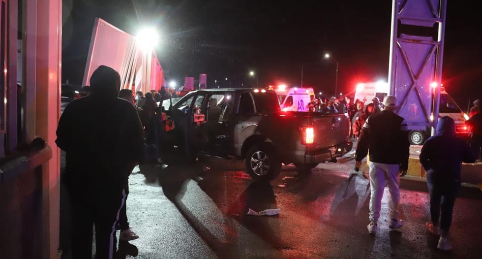 Aficionados del Monterrey son atropellados tras partido ante Santos: hay una mujer muerta