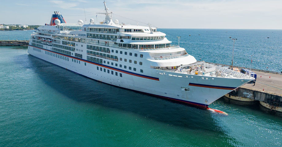 Nueva compañía de cruceros muestra interés por atracar en El Salvador y hacer turismo